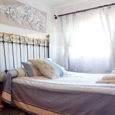 Villa Alvarez Nerja Esterno foto