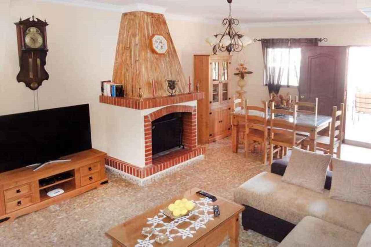Villa Alvarez Nerja Esterno foto
